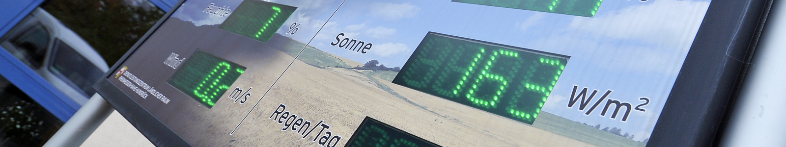 Digitalanzeigetafel für Sonnenstunden und andere Wetterdaten © Dienstleistungszentren Ländlicher Raum
